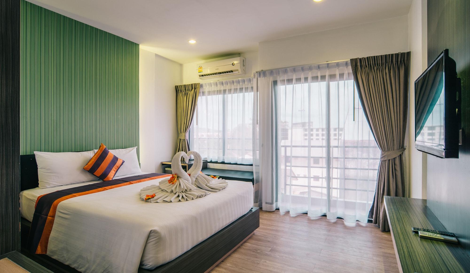 Studio Patong By Icheck Inn Phuket Exterior photo