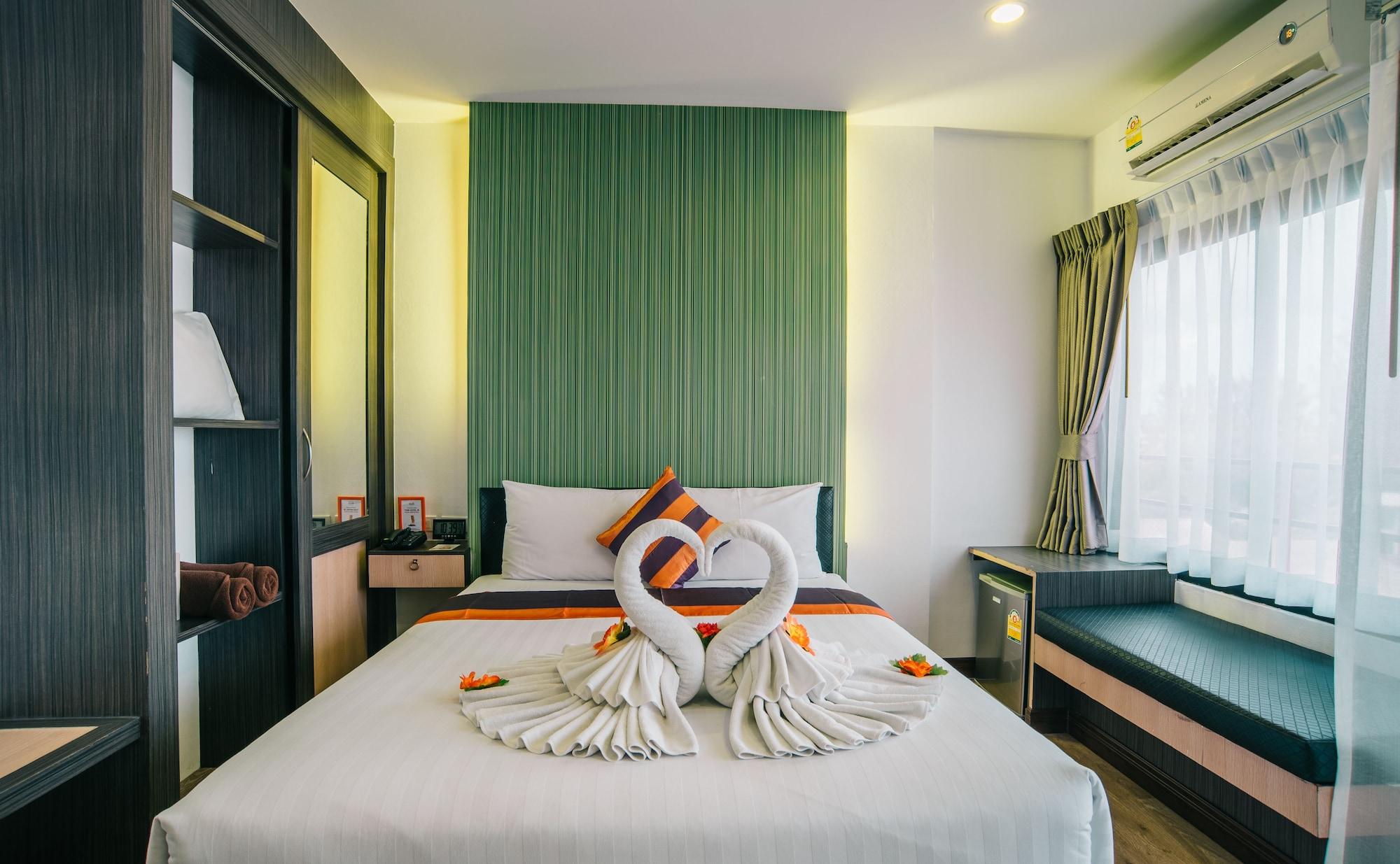 Studio Patong By Icheck Inn Phuket Exterior photo