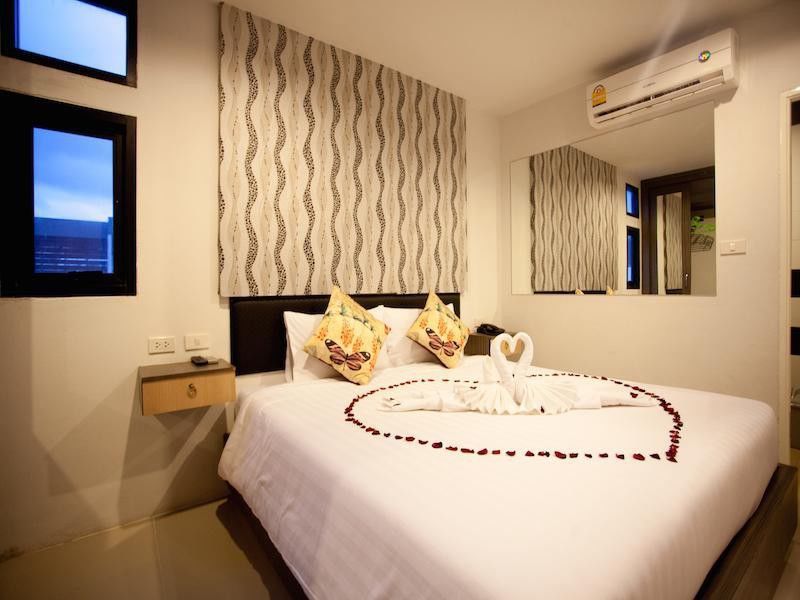 Studio Patong By Icheck Inn Phuket Exterior photo